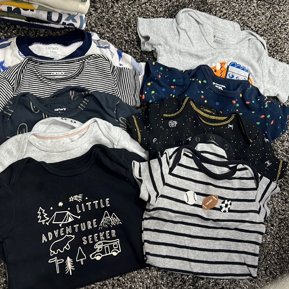Short sleeve onesies